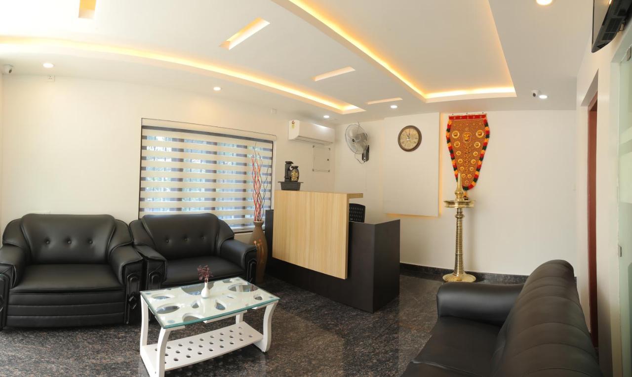 Thenmala Hormuz Inn Kolattupuzha Εξωτερικό φωτογραφία